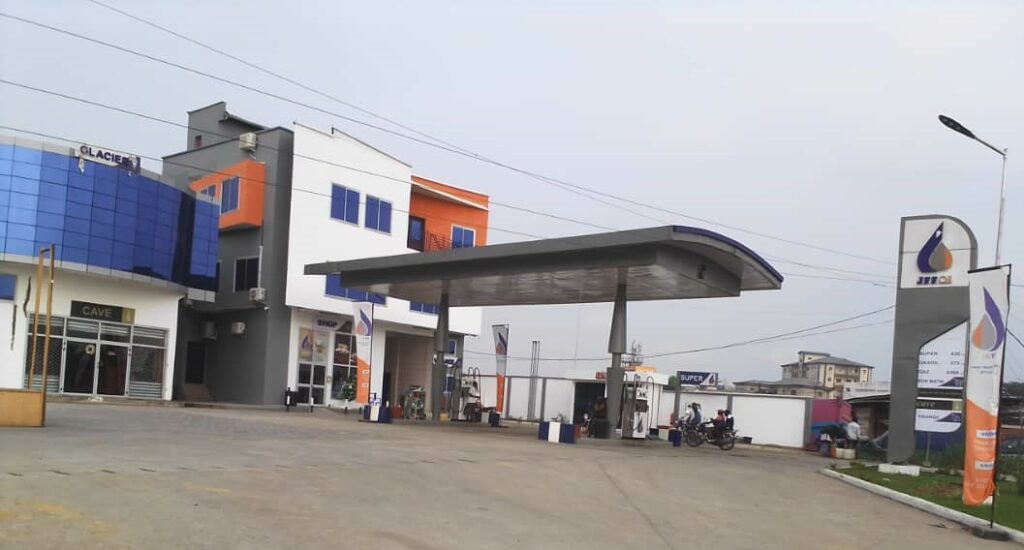Station service JFF-OIL Maképé